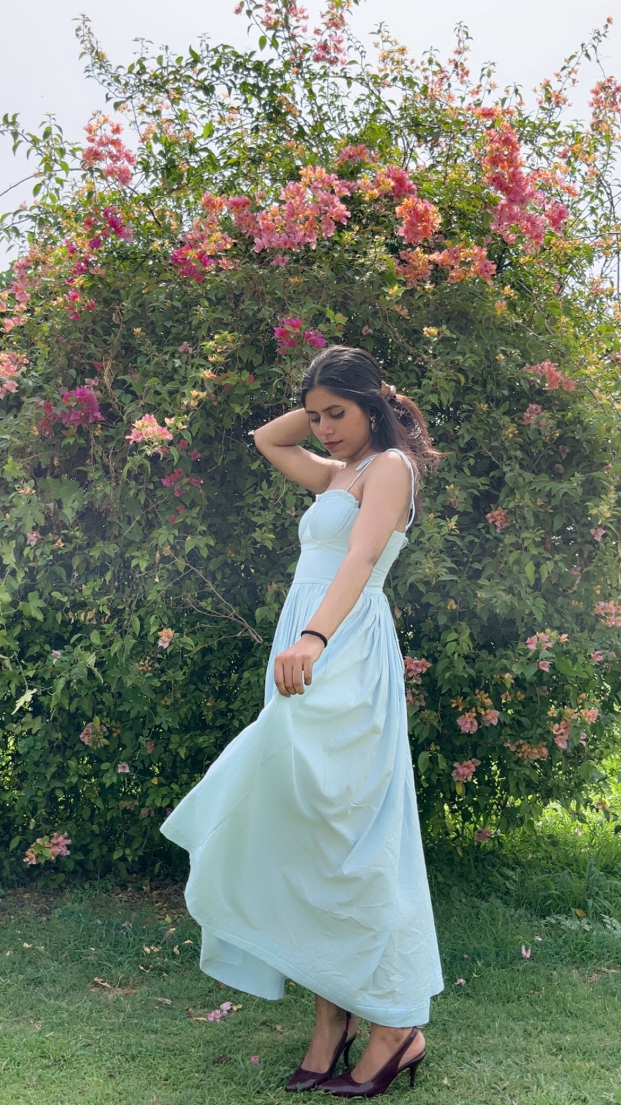 ELARA MAXI DRESS