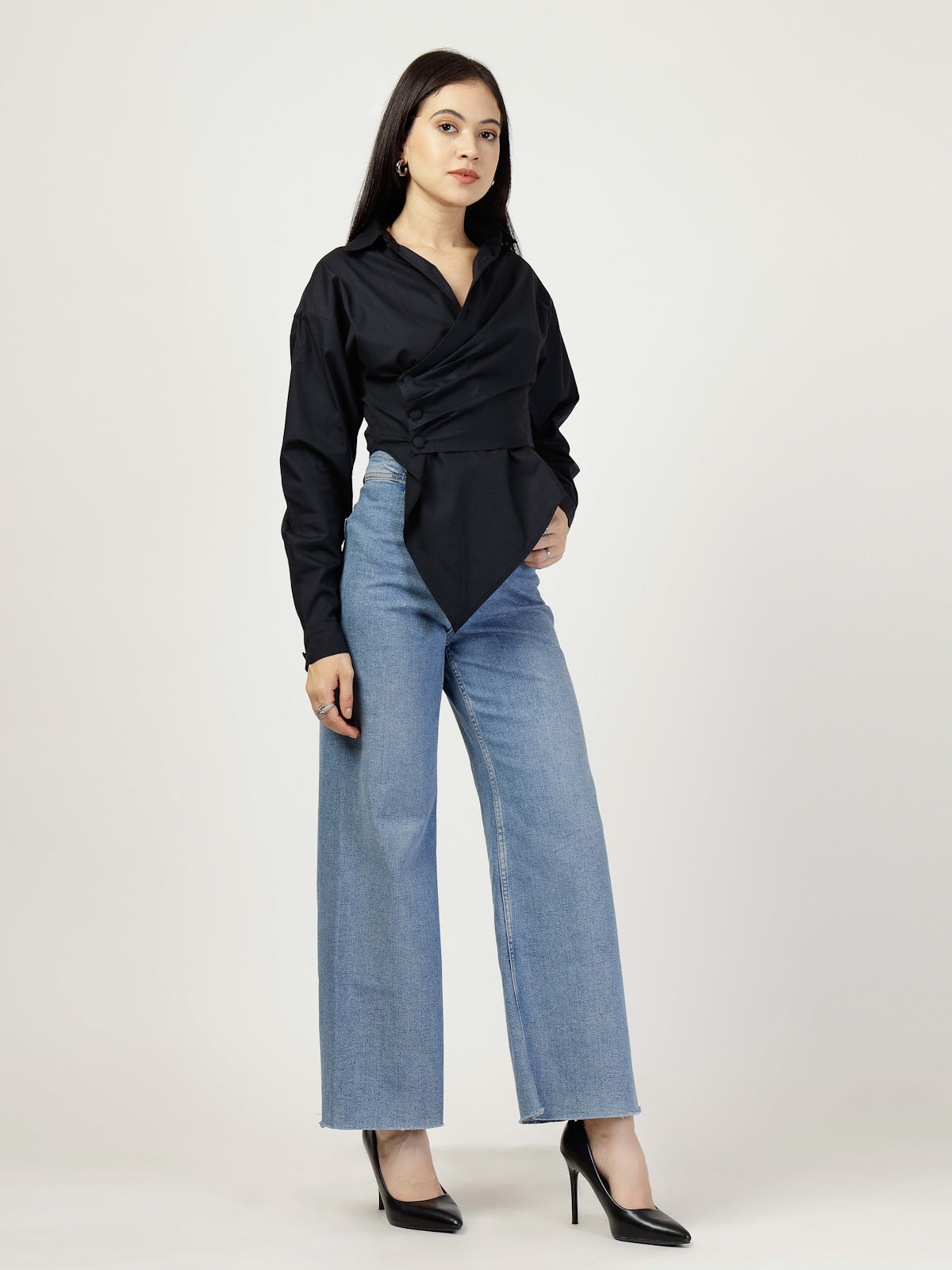 COMMAND CROP SHIRT -BLACK