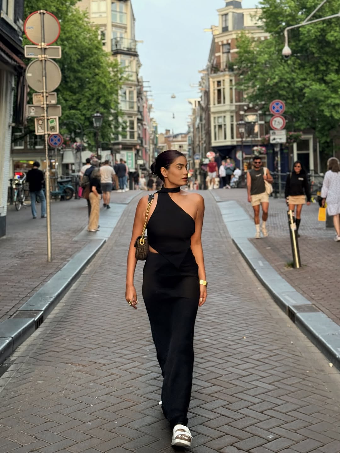 I_bet_you_can_t_guess_the_city_with_these_photos__Fit_courtesy____brawnymellow____EuroSummer__WhatIWore_JPG__0.jpg